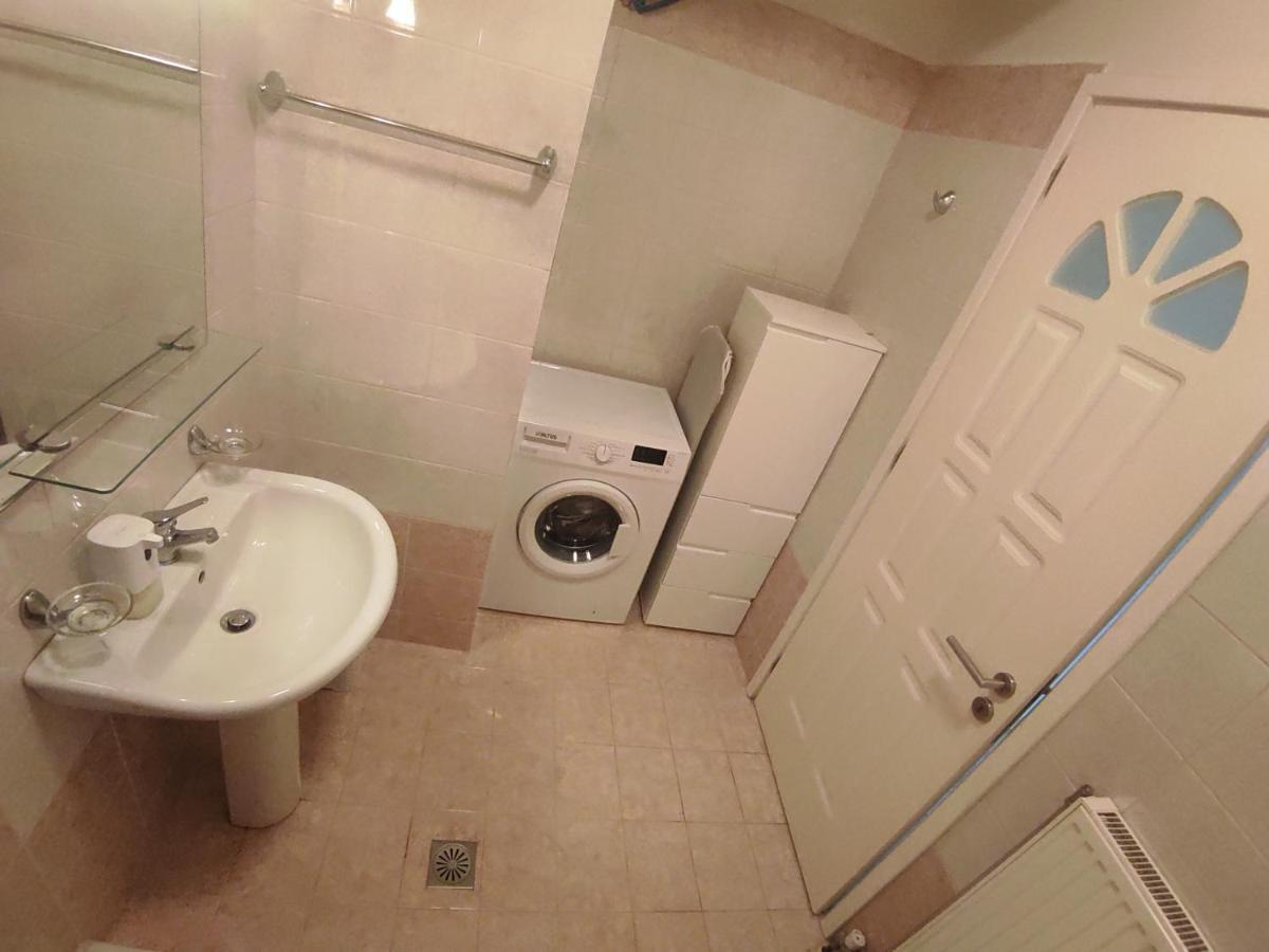 Nickthegreekapartment Galatás Екстериор снимка