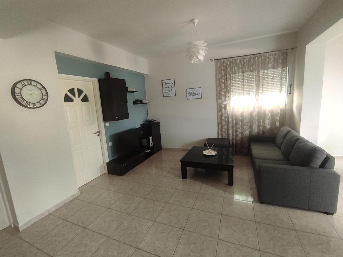 Nickthegreekapartment Galatás Екстериор снимка